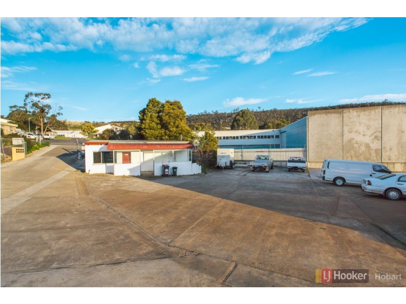 1/121 Mornington Road, Mornington TAS 7018