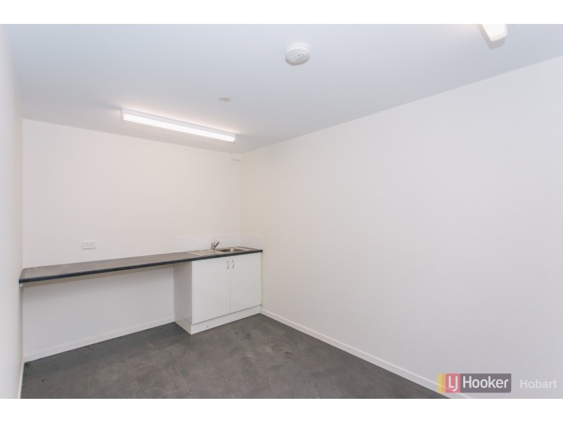 10/18 Kennedy Drive, Cambridge TAS 7170