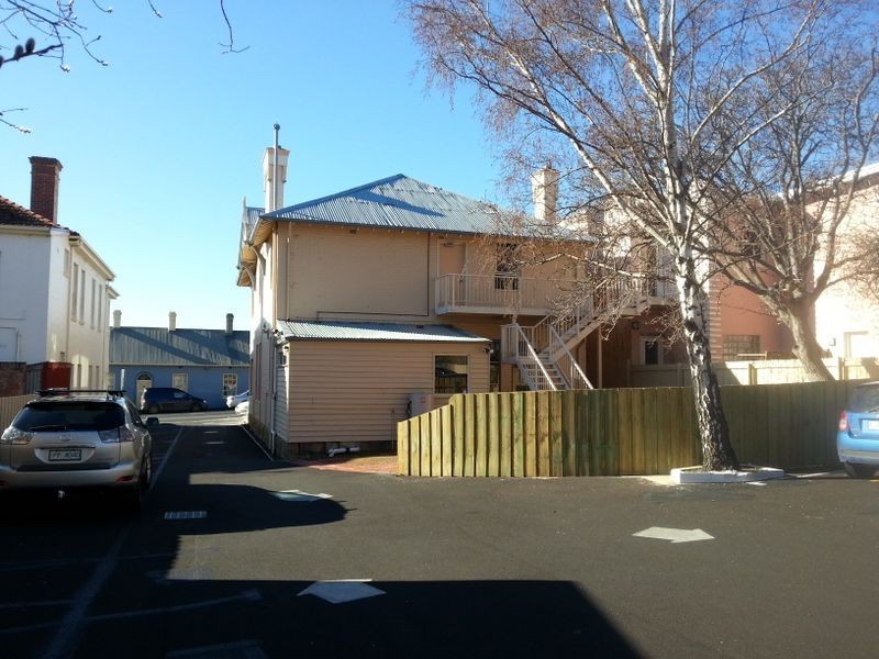 86 Hampden Road, Battery Point TAS 7004