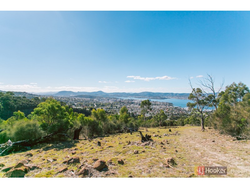 15 Oberon Court, Dynnyrne TAS 7005