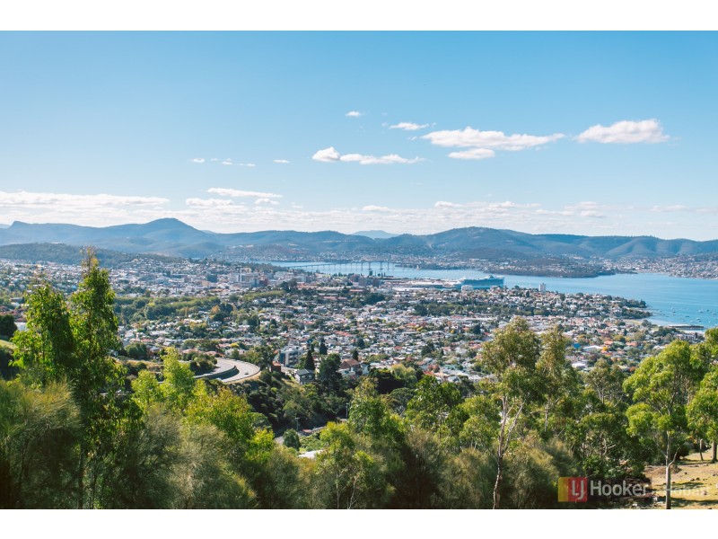 15 Oberon Court, Dynnyrne TAS 7005