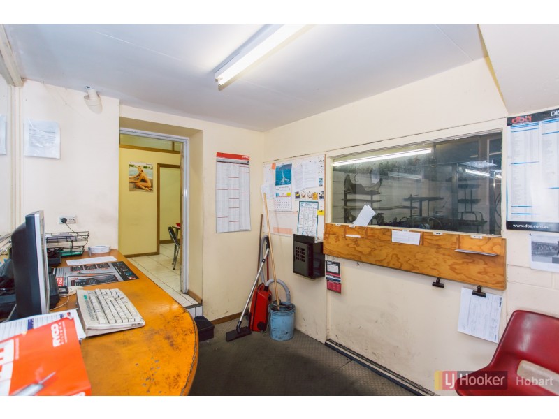 3 & 5 Cambridge Road, Bellerive TAS 7018
