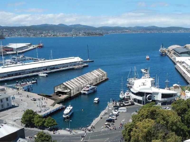 Tenancy 1 Crows Nest, Hobart TAS 7000