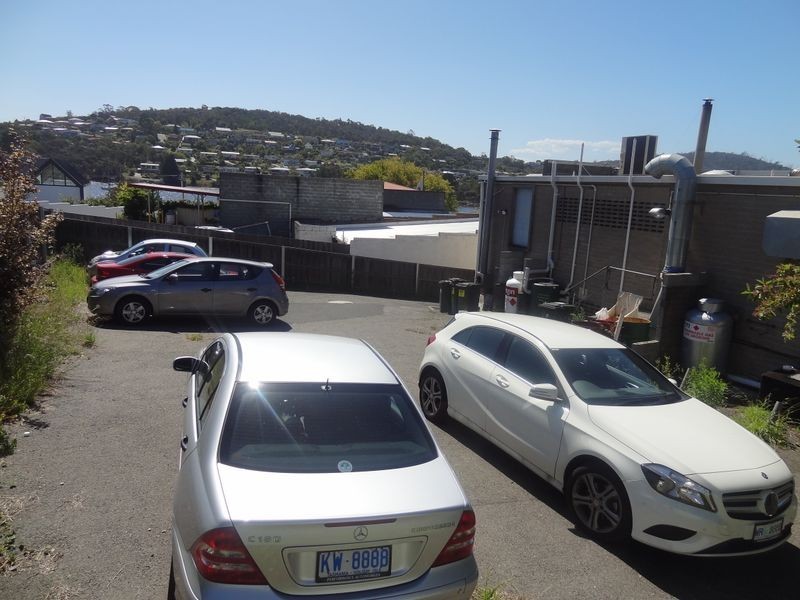 9 – 11 Cambridge Road, Bellerive TAS 7018