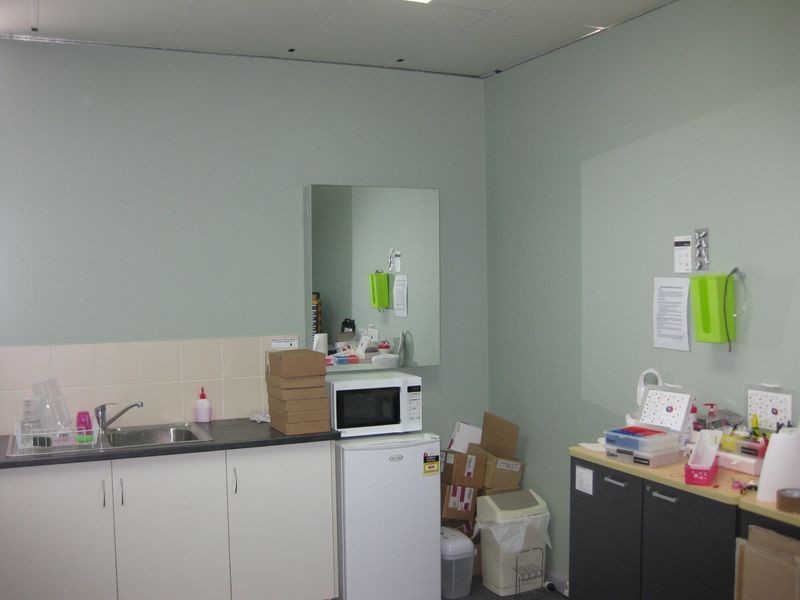 11 Beach Road, Kingston TAS 7050