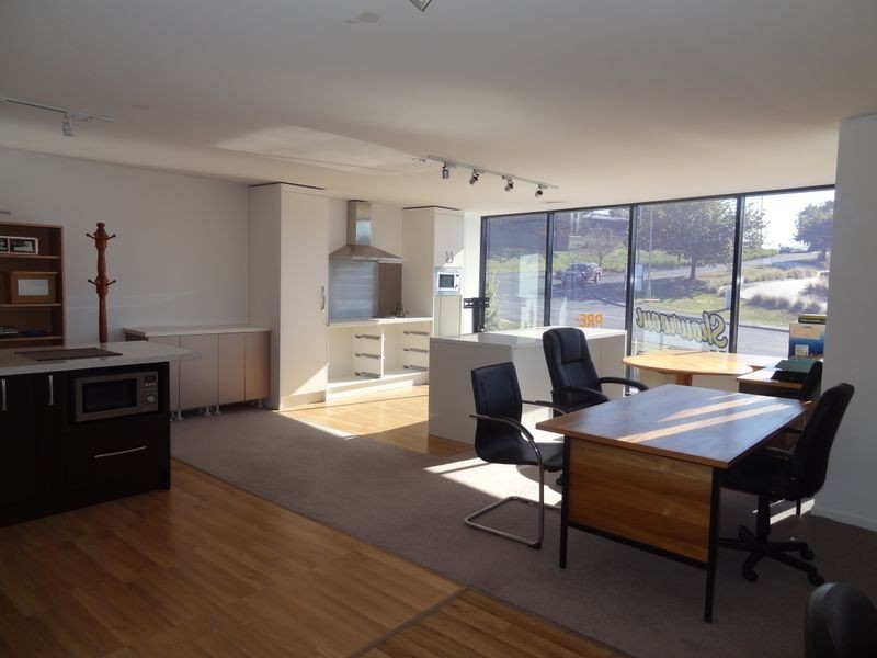 2/2 Ascot Drive, Huntingfield TAS 7055