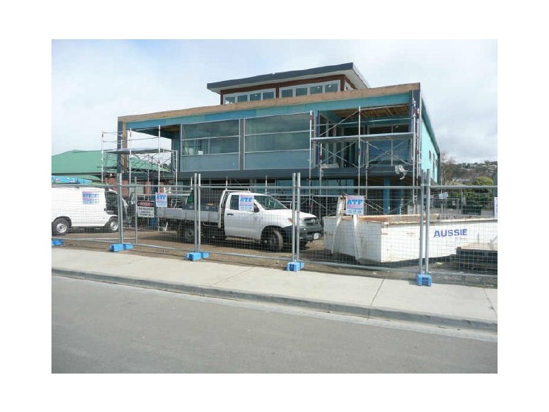 16 Ocean Esplanade, Blackmans Bay TAS 7052