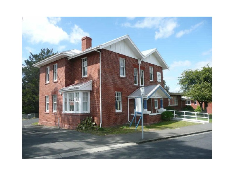 4 Midwood Street, New Town TAS 7008
