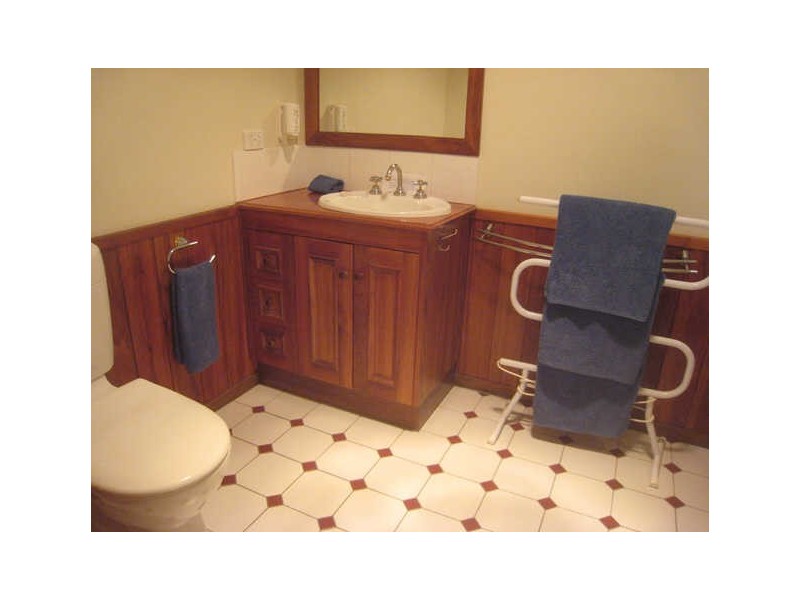 Esplanade, Strahan TAS 7468