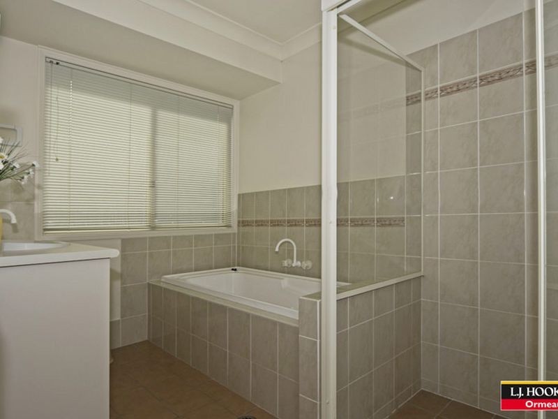 6 Fox Court, Ormeau Hills QLD 4208