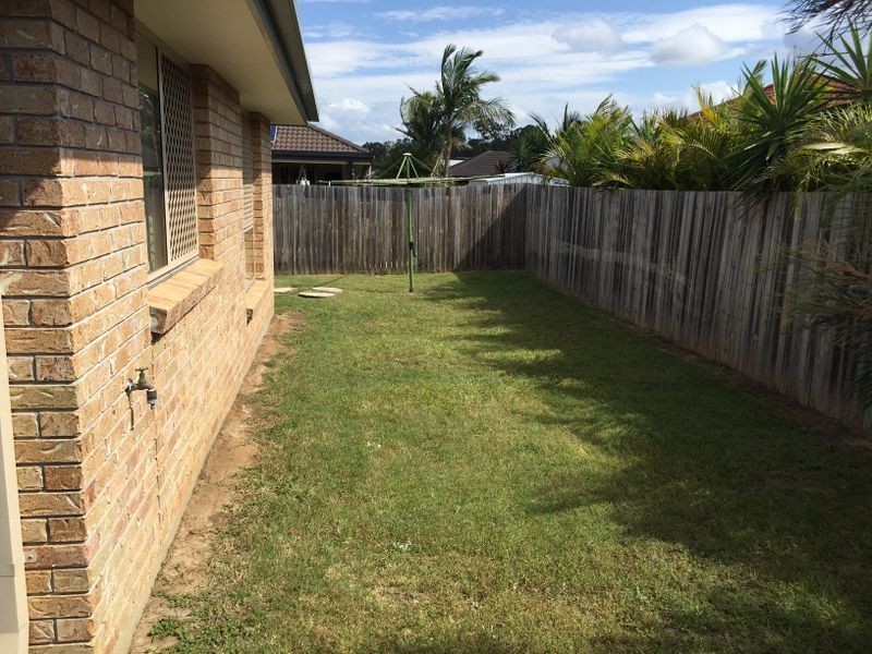 37 Lakeview Drive, Logan Reserve QLD 4133