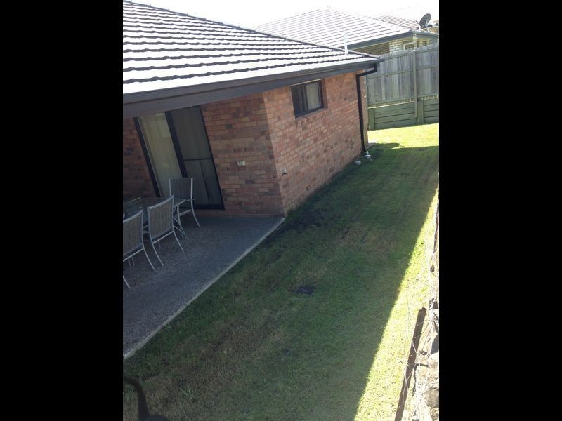 33 Jasmine Circuit, Ormeau QLD 4208