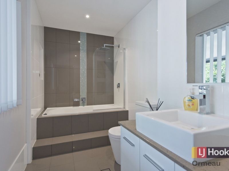 9 Warrawee Way, Pimpama QLD 4209