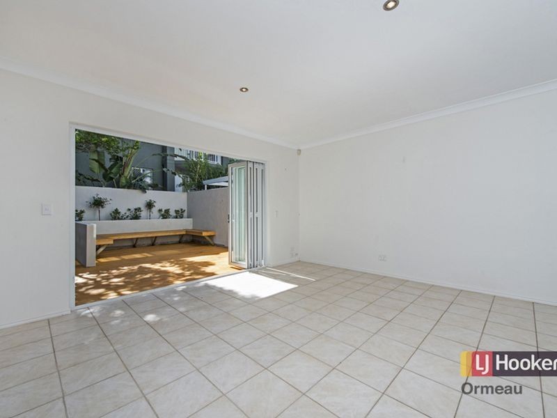 1/37 Breaker Street, Main Beach QLD 4217