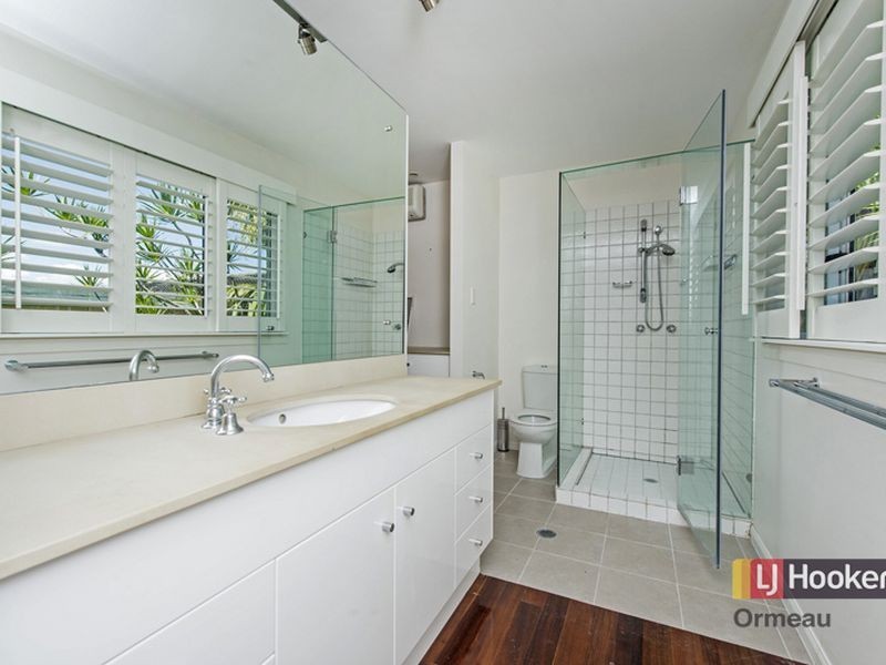 1/37 Breaker Street, Main Beach QLD 4217