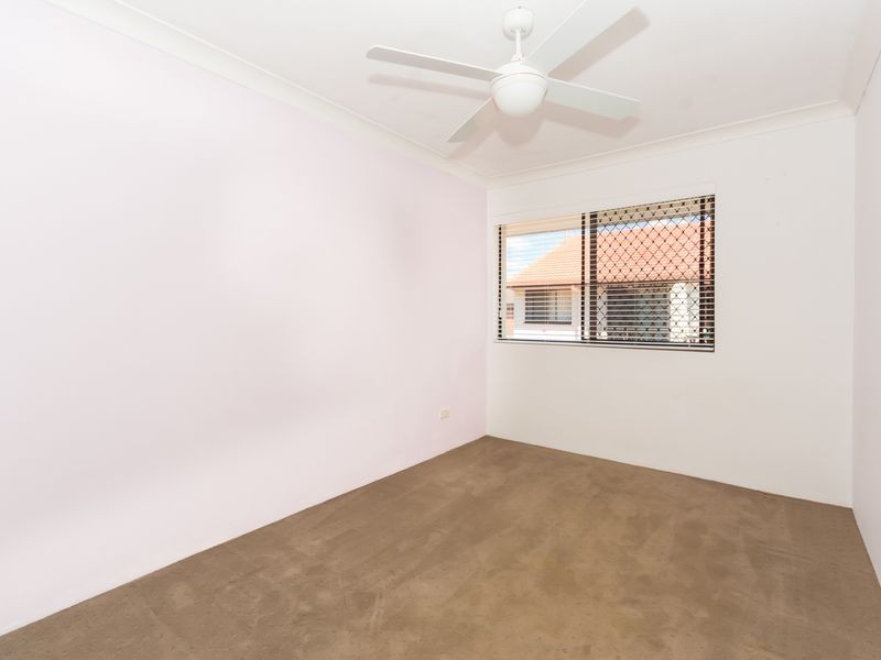 3/5 Aquila Court, Mermaid Waters QLD 4218