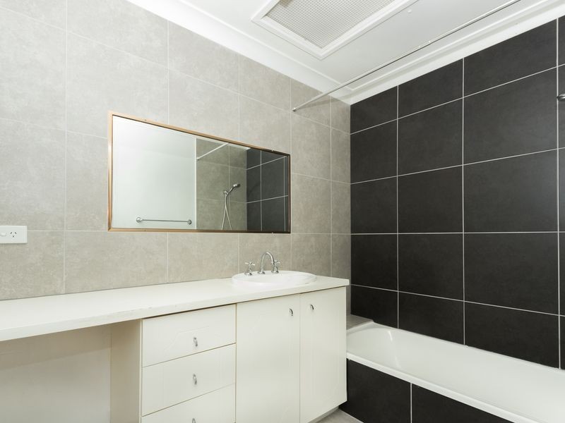 3/5 Aquila Court, Mermaid Waters QLD 4218