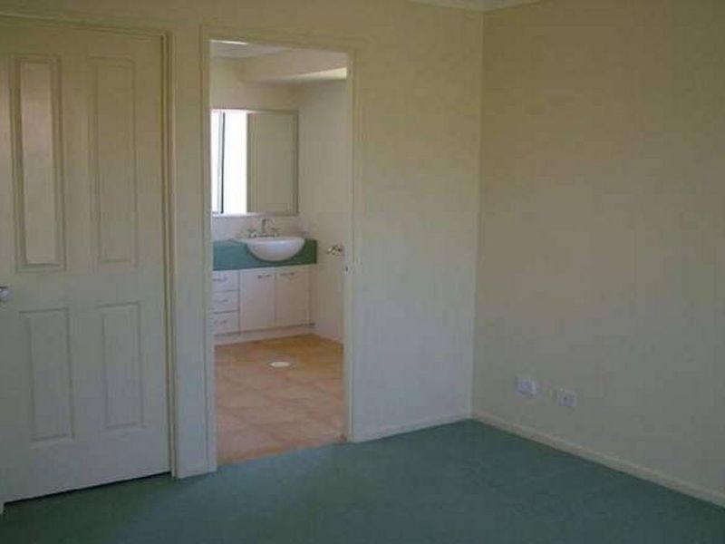 4 Citrinus Court, Ormeau QLD 4208