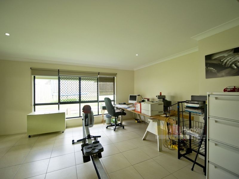 4 Rosabrook Cres., Ormeau QLD 4208