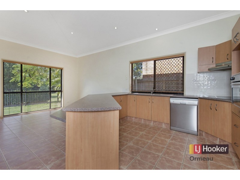 44 Albert Valley Drive, Bahrs Scrub QLD 4207