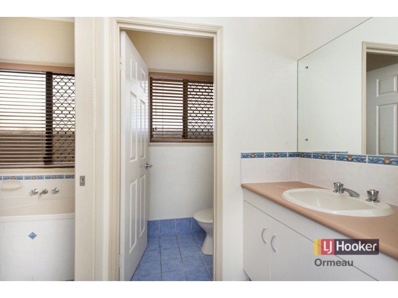 44 Albert Valley Drive, Bahrs Scrub QLD 4207