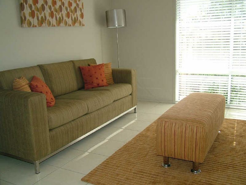 16 Peachester Close, Ormeau QLD 4208