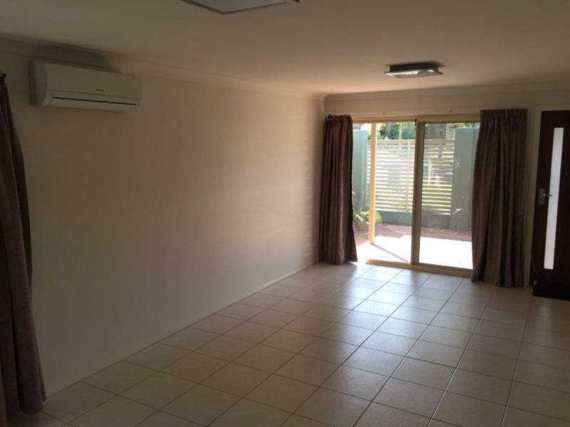 4 Benarkin Close, Waterford QLD 4133
