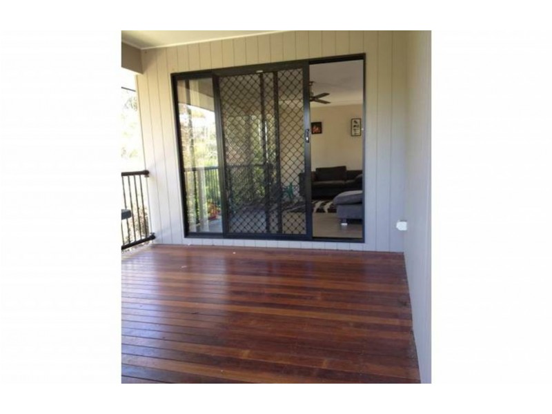 10 Matthews Crescent, Pimpama QLD 4209