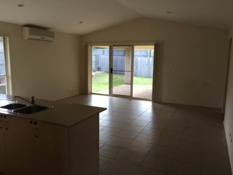 26 Charlton Crescent, Ormeau QLD 4208