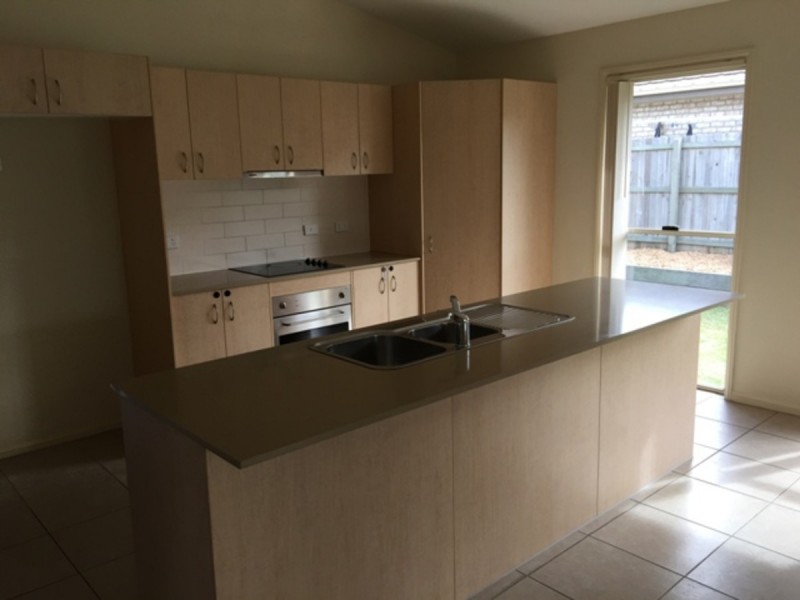 26 Charlton Crescent, Ormeau QLD 4208