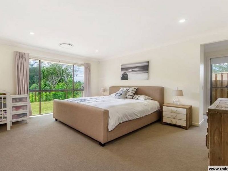 6 Rowella Street, Pimpama QLD 4209