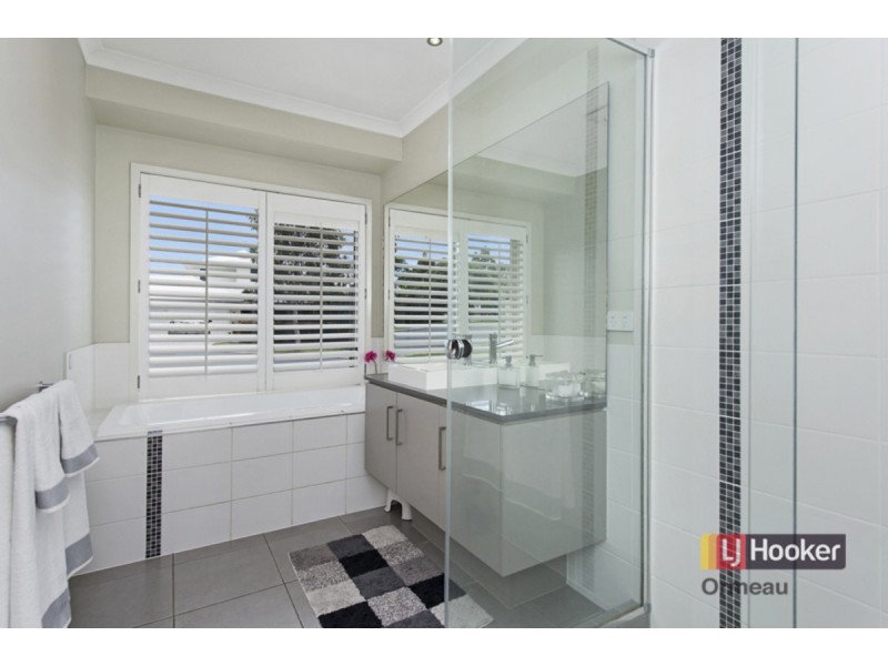 9 Bloomfield Court, Ormeau QLD 4208