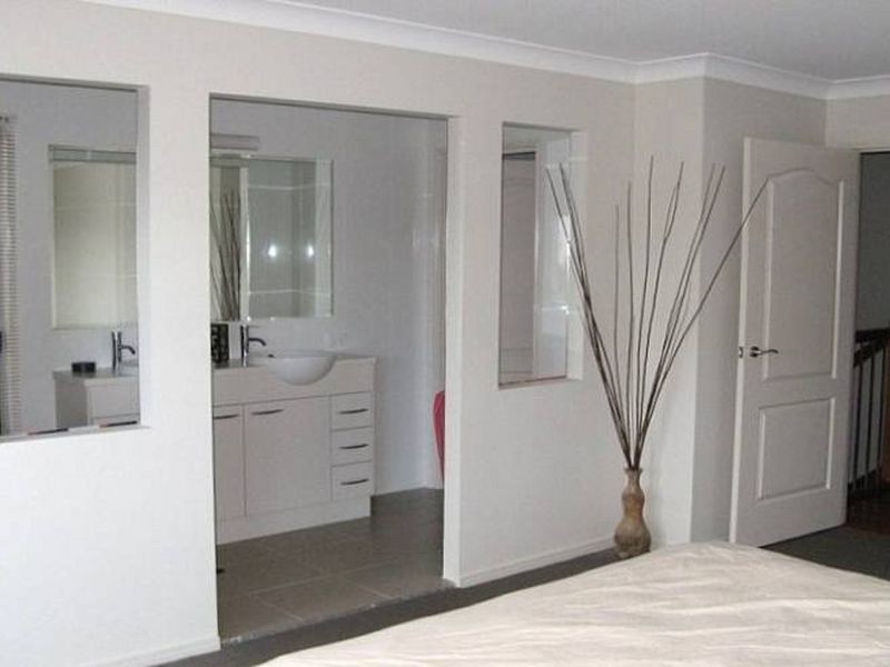 18 Rainlily Crescent, Upper Coomera QLD 4209