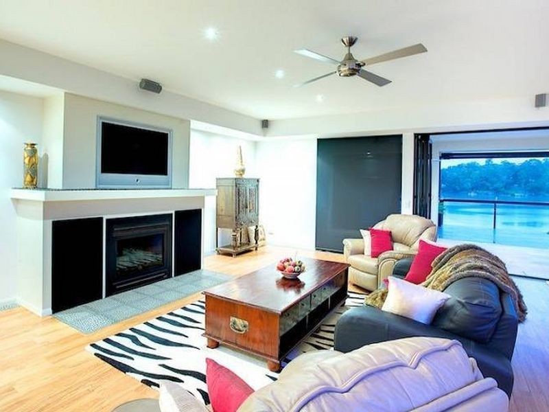 55 Brittany Drive, Oxenford QLD 4210