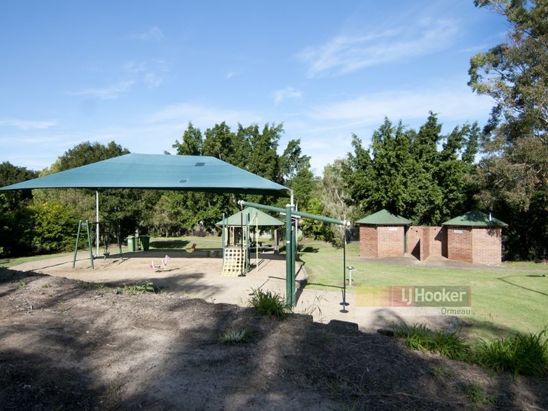 25 Studio Drive, Oxenford QLD 4210
