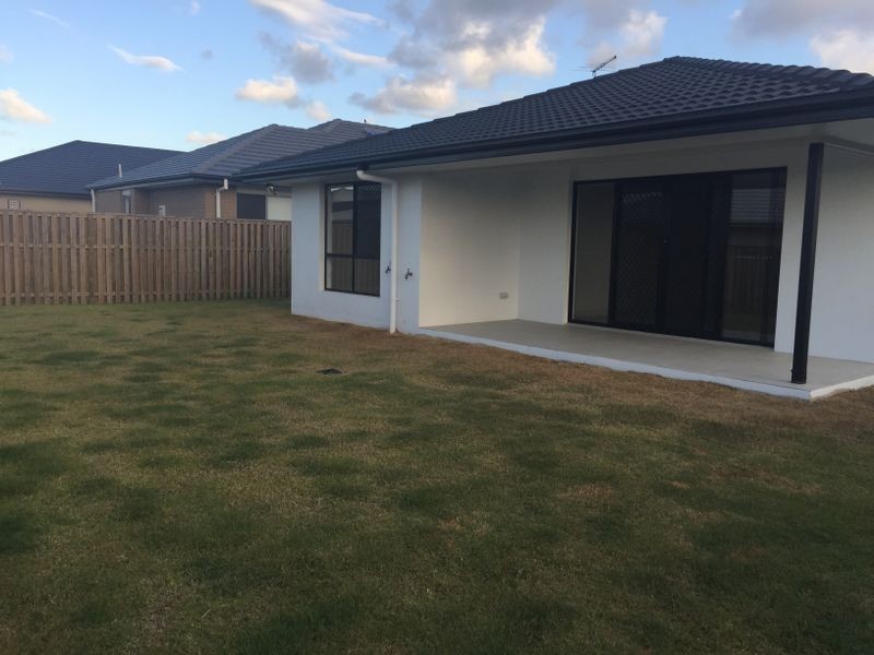 2 Yoorigan Lane, Pimpama QLD 4209
