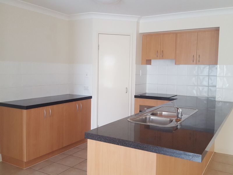 26 Blossom Street, Pimpama QLD 4209