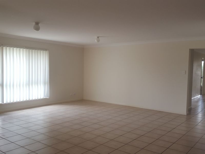 26 Blossom Street, Pimpama QLD 4209