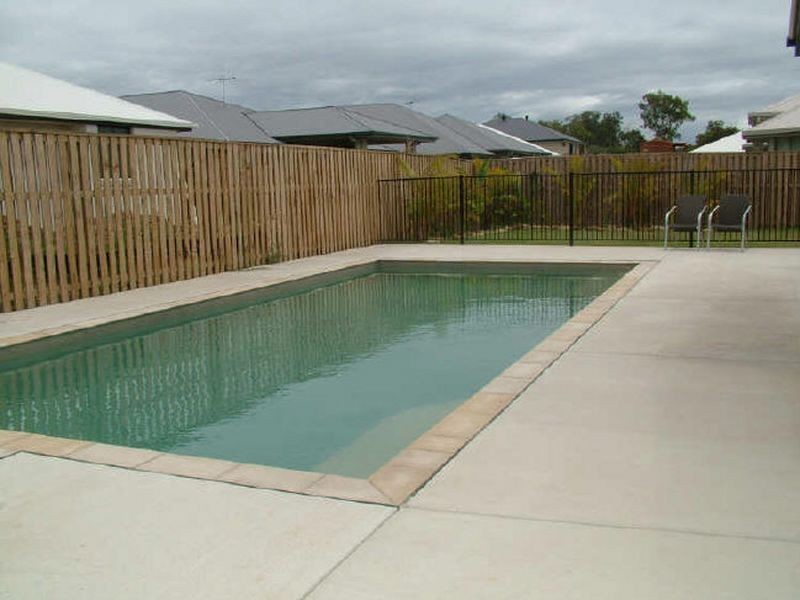 19 Pincally Crescent, Ormeau QLD 4208