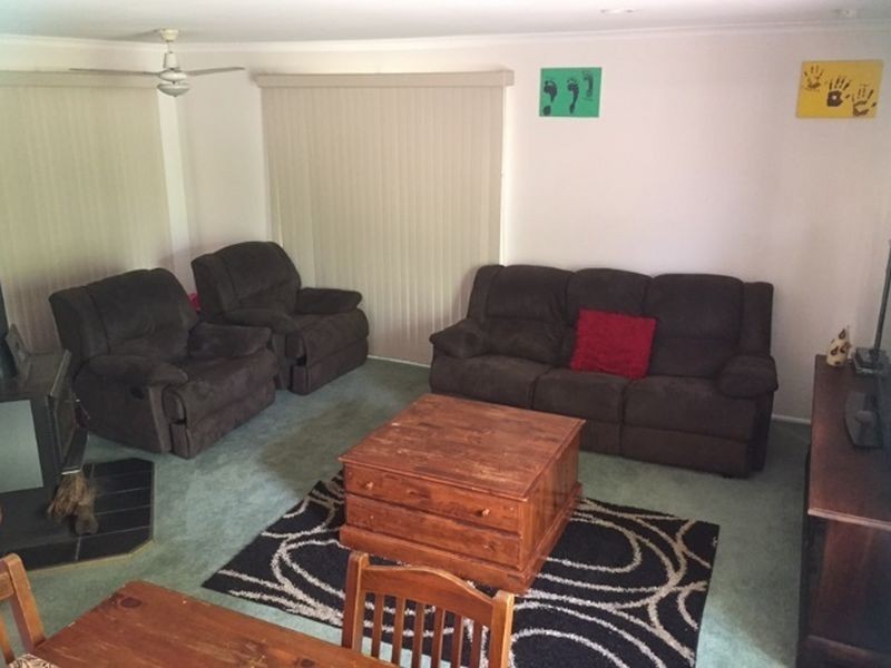 2 Benjamin Way, Windaroo QLD 4207