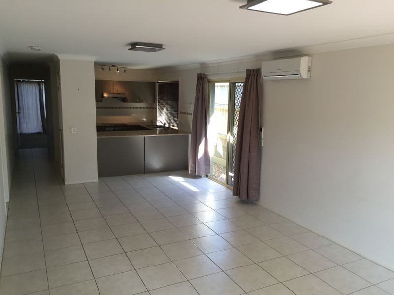 4 Benarkin Close, Waterford QLD 4133