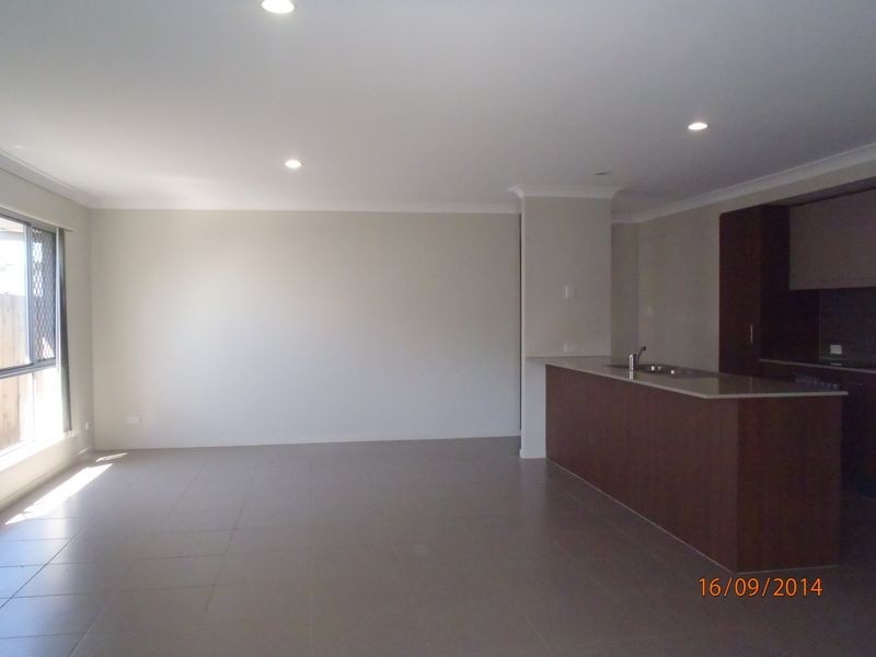 5 Helena Street, Ormeau Hills QLD 4208