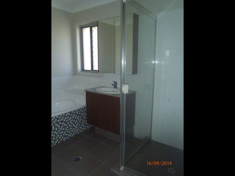 5 Helena Street, Ormeau Hills QLD 4208