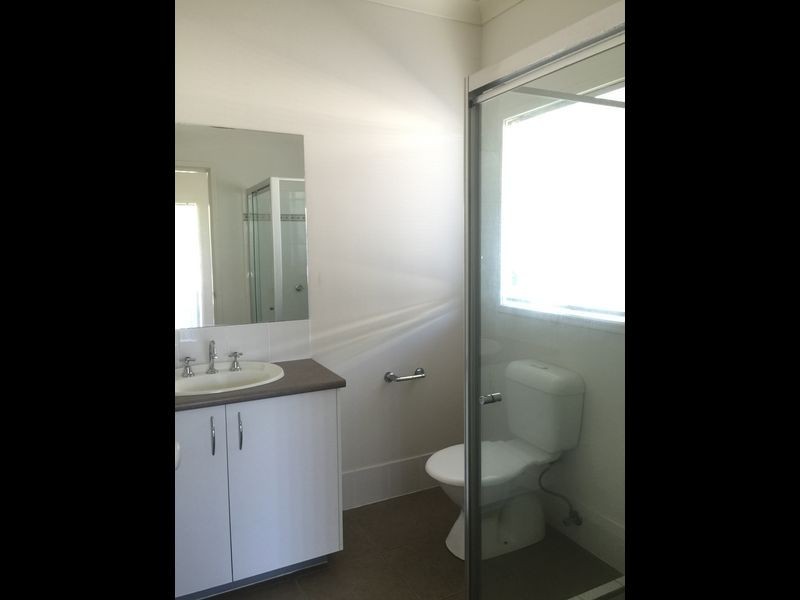 6 Lynbrook Avenue, Ormeau QLD 4208