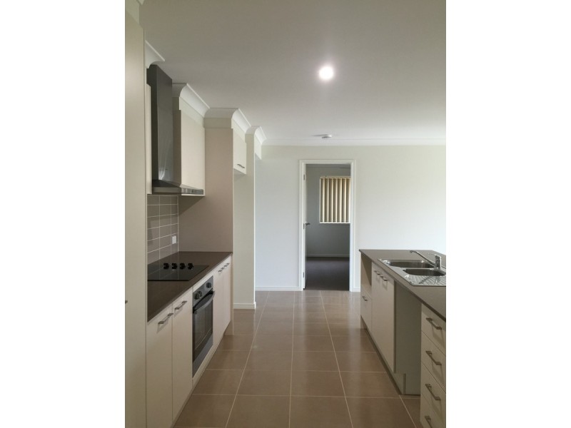 13 Pisces Court, Coomera QLD 4209