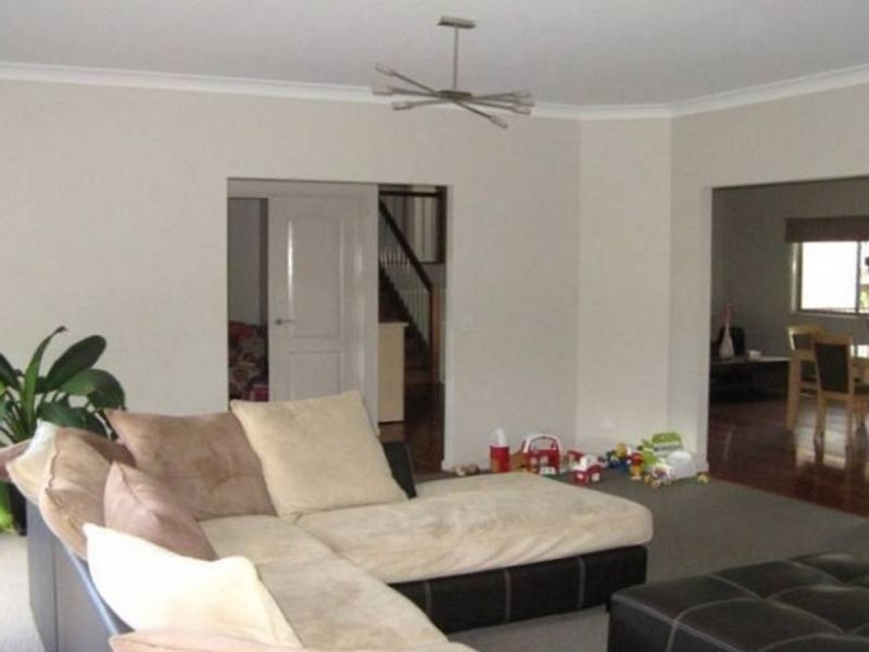 18 Rainlily Crescent, Upper Coomera QLD 4209