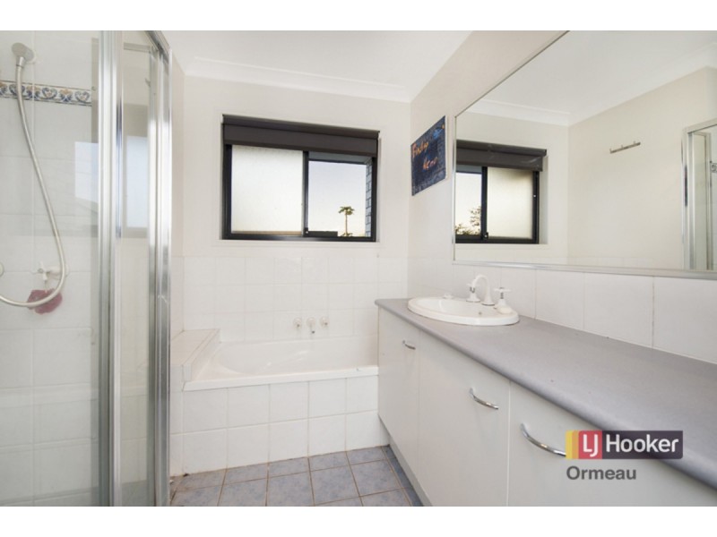 6 Lancelot Crescent, Ormeau QLD 4208