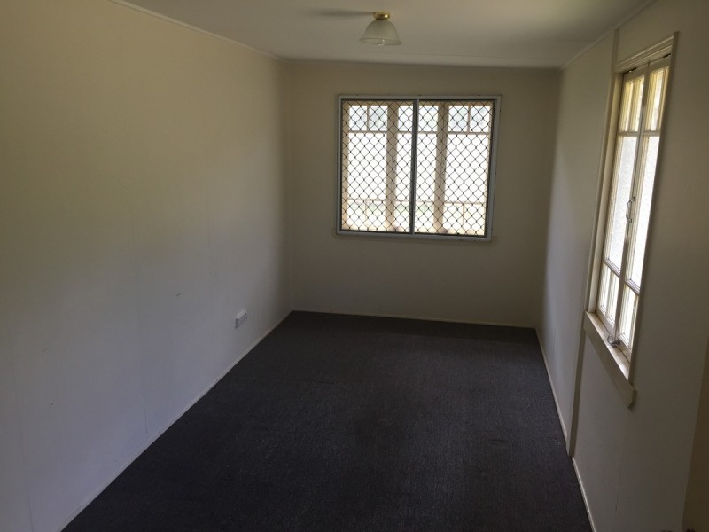 9 Lloyds Lane, Yatala QLD 4207