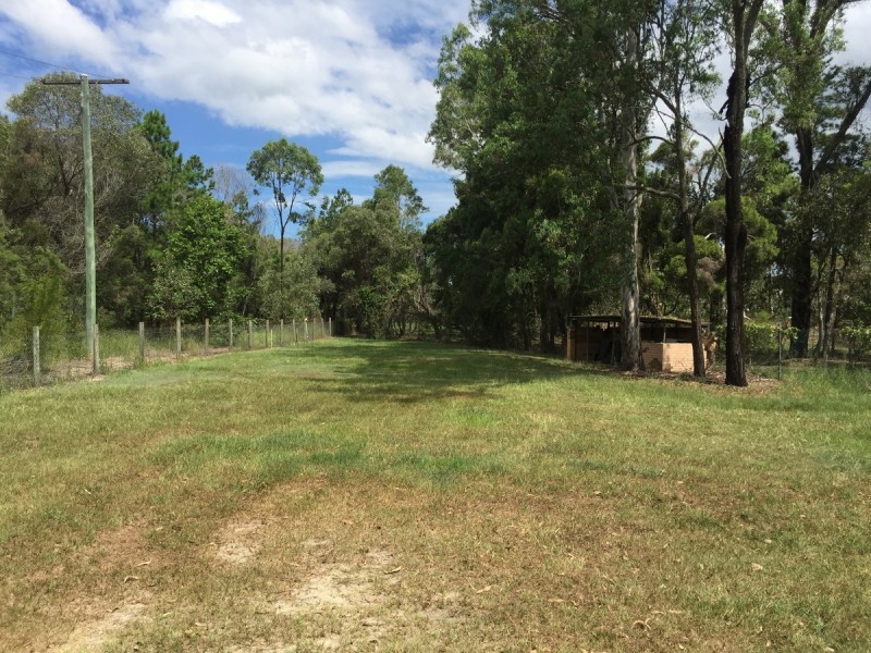 9 Lloyds Lane, Yatala QLD 4207