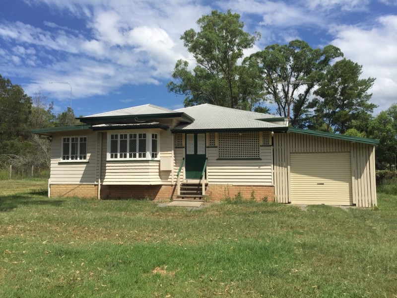9 Lloyds Lane, Yatala QLD 4207